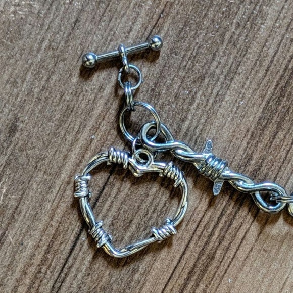 Handmade Barbed Wire Heart Charm Bracelet - Picture 5 of 5